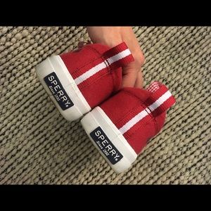 *Rare* Red Sperry Top-Sider memory foam EUC size 8